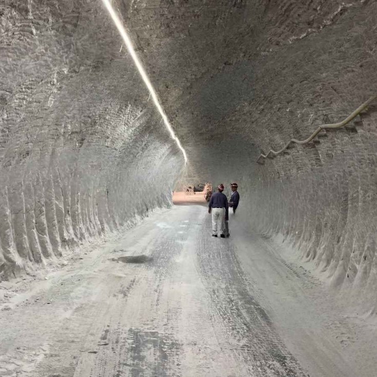 led_osvetleni_tunelu_podzemi